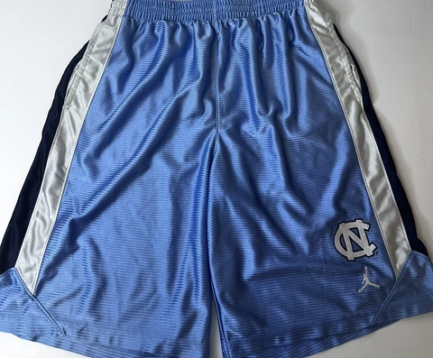 Nike Air Jordan UNC Basketball Shorts Mens Large L North Carolina Blue Jumpman Cover