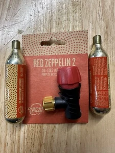 Inflador de neumáticos Red Zepellin 2 Co2 para bicicleta de Planet Bike con 2 cartuchos de CO2 - Imagen 1 de 2