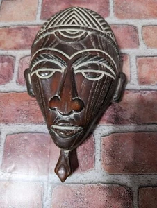 Vintage handgeschnitzte Holz Holz Stammesmaske hängende Wanddekoration 10,5 x 6 Zoll - Bild 1 von 8