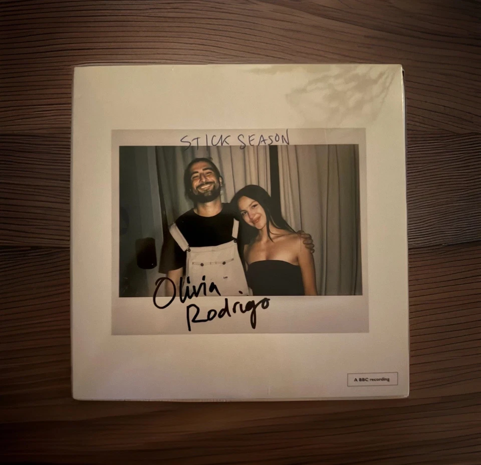 Olivia Rodrigo & Noah Kahan - Stick Season/Lacy 7" Color Vinyl Record MAUVE - Image 1 of 1