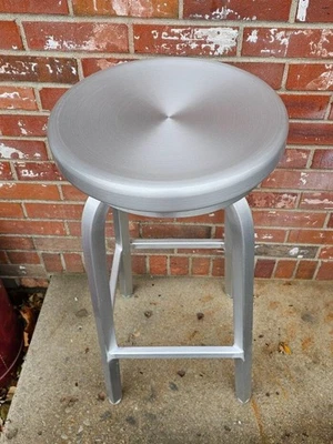 Aluminum Swivel Bar Stool Aluminum Alloy Counter Stool - Image 1 of 4