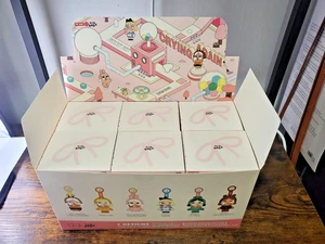 CRYBABY Crying Again Serie - Vinyl Gesicht Plüsch (bestätigt) - Bild 1 von 10