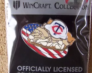 Minnesota Twins Apple Pie ala mode on American Flag pin MLB - Picture 1 of 4
