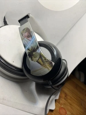 EKIDS STAR WARS WIRED OVER-EAR HEADPHONES - Image 1 of 4