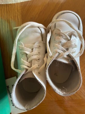 Stride Rite Baby Toddler Shoes Size 4 Tie Lace Up Romper Moccasin Construction - Image 1 of 4