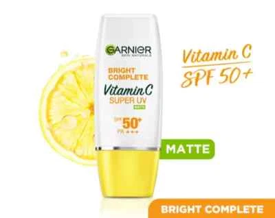 Garnier яркий полный витамин C супер УФ матовый солнцезащитный крем SPF50 + PA +++ (01/27) - Изображение 1 из 4