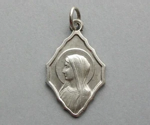 Santa Virgen María. Antiguo colgante religioso. Art Nouveau. Medalla francesa. Lourdes - Imagen 1 de 3