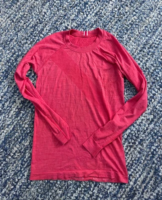 Tracksmith brighton long sleeve women's size small - Free shipping - Image 1 of 2
