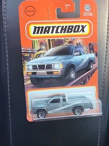 2024 Matchbox #15 '95 Nissan Hardbody (D21) WINTERMETALLIC (SILBER) | FSC - Bild 1 von 1
