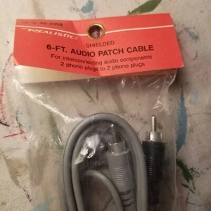 Realistic Shielded 6-Ft Audio Patch Cable - Radio Shack Adapter Cable RCA Plugs - Picture 1 of 4