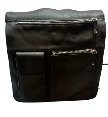 Concealed Carry Gun Tote'n Mamas CCW Purse, Leather Shoulder Crossbody Bag  - Image 1 of 4