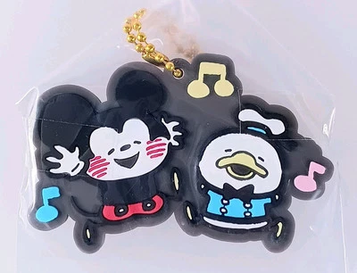 Mickey Donald Disney Mickey and Friends Gummi Maskottchen Bandai aus Japan - Bild 1 von 4