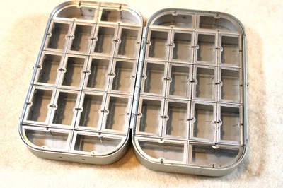RICHARD WHEATLEY 32-WINDOW FLY BOX - Image 1 of 4