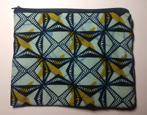 Cloth Zippered Pouch - Picture 1 of 2