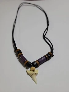 2 Collares Art 11 Ner Ajustables Étnico Con Diente Tiburón Real Tribal Surfista - Imagen 1 de 3