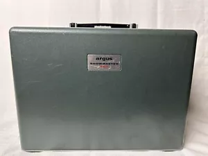 Argus Vintage Showmaster 500 Az 8mm Portable Movie Projector Antique Film Cinema - Picture 1 of 9