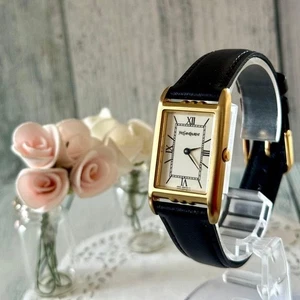 Yves Saint Laurent eckige Jungenuhr gebraucht - Bild 1 von 4