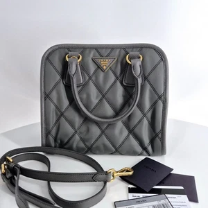 Prada Triangle Logo Tessuto Quilting Tote and Shoulder Bag 1BA100 132092727 - Picture 1 of 10