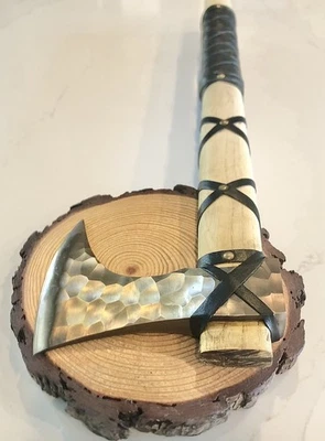 🔥 Hacha larga vikinga, hacha y funda Viking Tomahawk de acero al carbono forjada a mano🔥 Foto 1 de 4