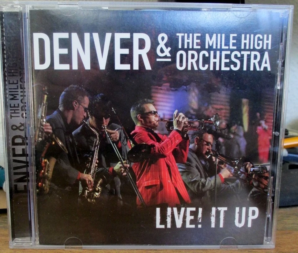 Live It Up! Foto 1 de 1