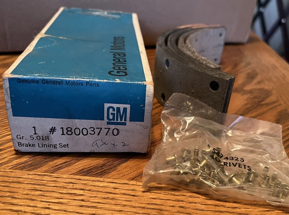 Nuevo de Lote Antiguo 1978 1979 Chevrolet Camaro Pontiac Firebird Kit de Forro de Freno Trasero 18003770 Foto 1 de 4