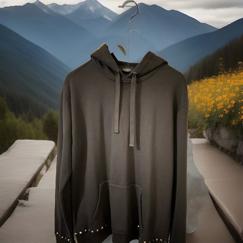 Felpa uomo Valentino nera borchiata con cappuccio nuova senza etichette taglia X LARGE