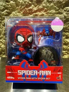Hot Toys Cosbaby Spiderman Disney Top Limited 572920 - Picture 1 of 4