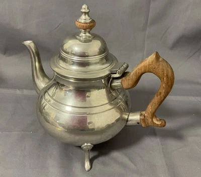 Tetera de café de peltre Kirk Stieff Williamsburg mango de palo de rosa CW 80-4 Foto 1 de 4