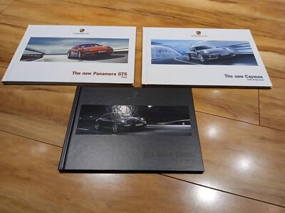 Lote de libro duro folleto de ventas de concesionario Panamera edición negra Porsche Cayman 911 Foto 1 de 4