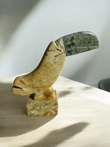 6.5” Carved Soapstone? Tucan, two tone stones - Picture 1 of 7