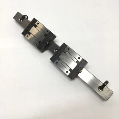 Star R 0442-513-01 (x2) Linear Carriage Runner Block Slides on 190mm Guide Rail - Image 1 of 4