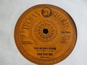 FAB FIVE INC - Love Me For A Reason/Married Lady - 7" single - 1976 - Reggae - Imagen 1 de 2
