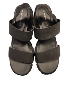Madden Girl Size 8.5 Women's Sandals HARLY Chunky Heel Black Shoes NIB - Picture 1 of 7