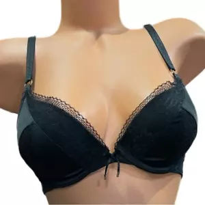 Victorias Secret Very sexy Strappy Back Push Up Padded Satiny Bra Black 32C New - Picture 1 of 4