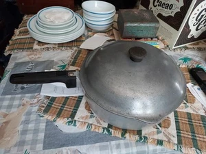 Vintage Magnalite Wagner Ware Sidney 4569 P Chicken Fryer Skillet Pan With Lid - Picture 1 of 13