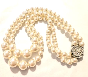 Shiny Faux Pearl Necklace, 17" Double Strand, Rhinestone Clasp Knotted wh03-5 - Picture 1 of 7