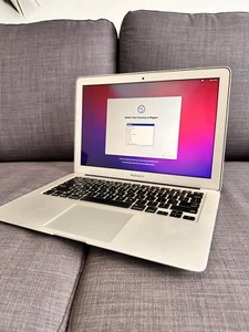 Apple Macbook Air A1466 2017 (128Go) - Grade A - Photo 1/4