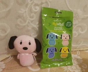 Peluche sorpresa pastel Hallmark Itty Bittys Snoopy NUEVO; ¡sin usar! - Imagen 1 de 1
