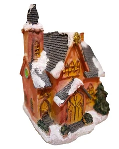 Dekoratives Winterhaus mit Beleuchtung, handbemalt (Haus_6) - Bild 1 von 5