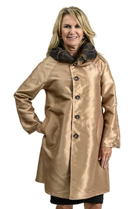 UBU 39′′ Reversible Iridescent Raincoat: Farbe - Chocolate/Caramel - Bild 1 von 4