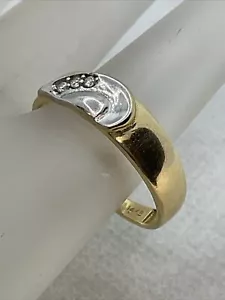 ELEGANT Solid 14K Yellow Gold 3-Stone White CZ MEN’S Wedding Band Ring 3.1gr. - Picture 1 of 19