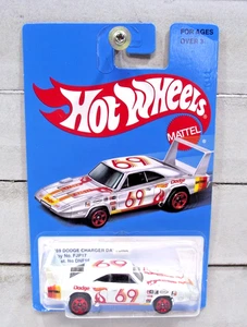 Hot Wheels Retro Series Target Exclusive White '69 Dodge Charger Daytona - Picture 1 of 4