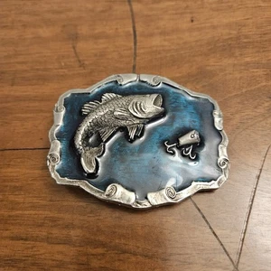 Metal and Enamel Largemouth Bass and Fishing Lure Belt Buckle 1007 - Picture 1 of 3