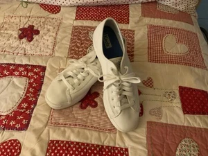 Zapatillas blancas de cuero Keds Triple Kick para mujer talla 9,5 WH57310 usadas una vez - Imagen 1 de 3