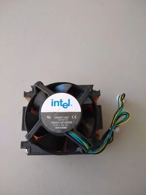 Intel D39287-002 Copper Heatsink and Fan Socket 604 603 (86) AM18 - Image 1 of 2