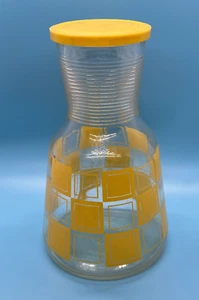 Vintage MCM Yellow Glass Decanter Carafe Pitcher with Lid. Buckeye Molding Co. - Picture 1 of 11