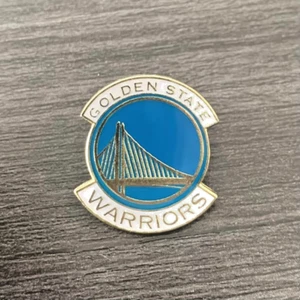 VINTAGE STYLE GOLDEN STATE WARRIORS NBA LAPEL PIN W/BONUS SILVER STORAGE BAG... - Picture 1 of 2