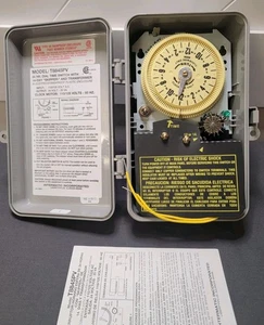 T8800 Series 125V Input w/24V Output Indoor/Outdoor Irrigation/Sprinkler Timer - Picture 1 of 12