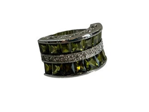 Park Lane Ring Silver Tone Green Crystal Band Statement Cocktail Jewelry 8.5 - Picture 1 of 11