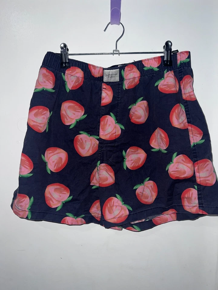 American Eagle size small peach women’s boyfriend boxer shorts - Image 1 of 1